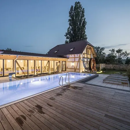 Jordan's Untermühle Hotel 4*
