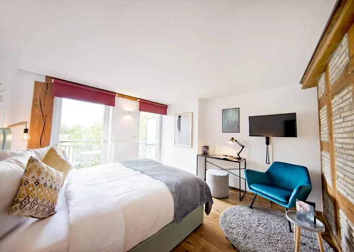 Jordan's Untermuehle מלון 4*